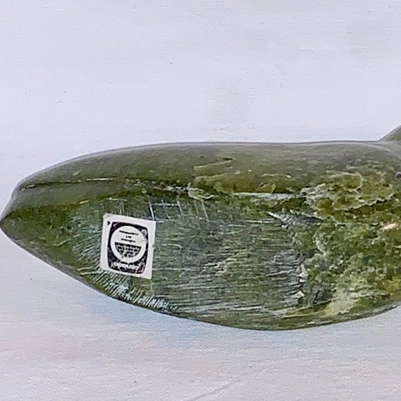 Inuit Eskimo Art serpentine carving, BIRD, Johnny Apik, Cape Dorset, 4x6x3 - Picture 4 of 6